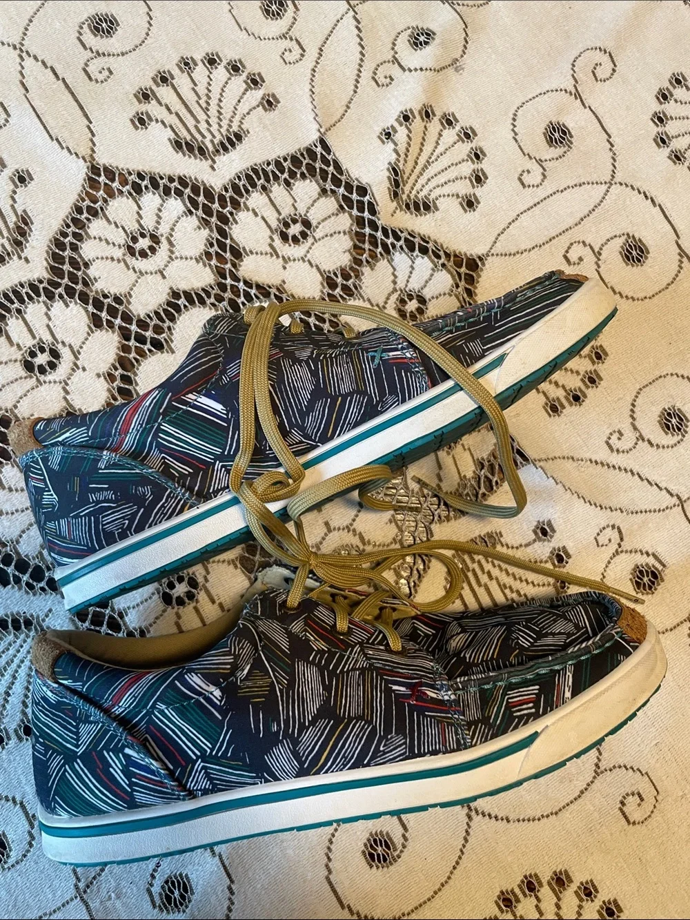 Twisted X Hooey Loper Multicolor Abstract Boat Shoes Extra Long Laces